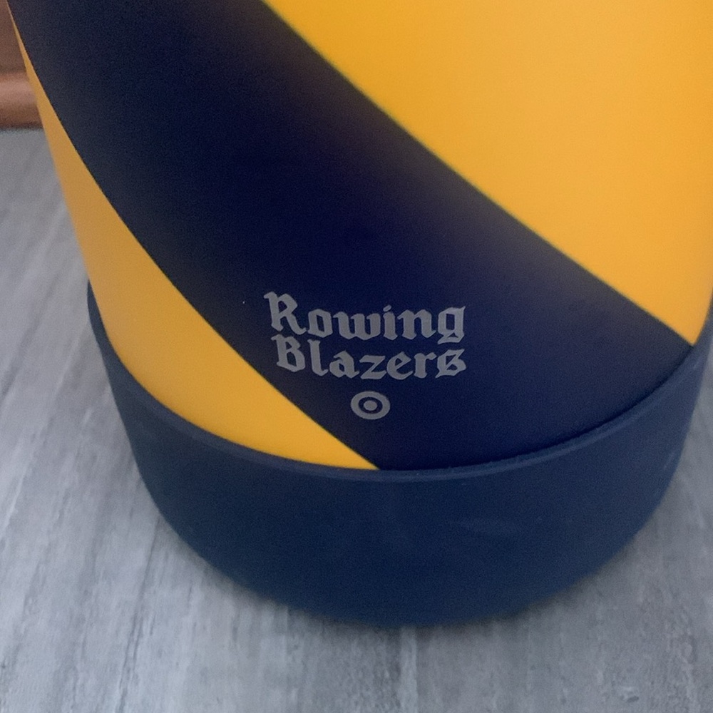 Rowing Blazers 64 Oz Insulated Growler with 4 Cups. - Picture 2 of 10